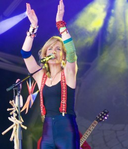 Nina Miranda and Peu Meurray in Trafalgar Square, London, August 08 2015, for Brasil Day, by Ronise Nepomuceno